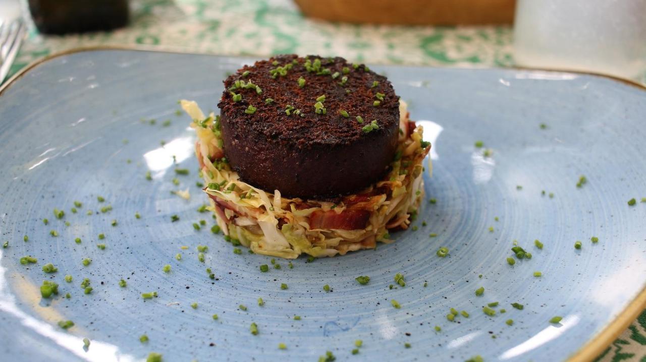 Hostal - Restaurante La Buena Villa By Vivere Stays Villalonquéjar Zewnętrze zdjęcie