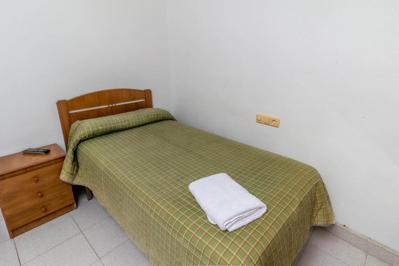 Hostal - Restaurante La Buena Villa By Vivere Stays Villalonquéjar Zewnętrze zdjęcie