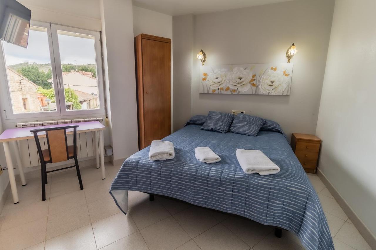 Hostal - Restaurante La Buena Villa By Vivere Stays Villalonquéjar Zewnętrze zdjęcie