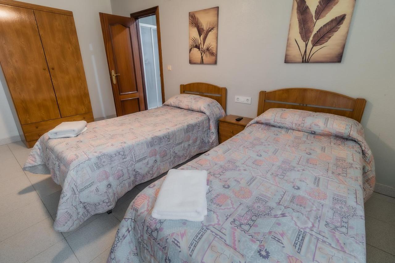 Hostal - Restaurante La Buena Villa By Vivere Stays Villalonquéjar Zewnętrze zdjęcie