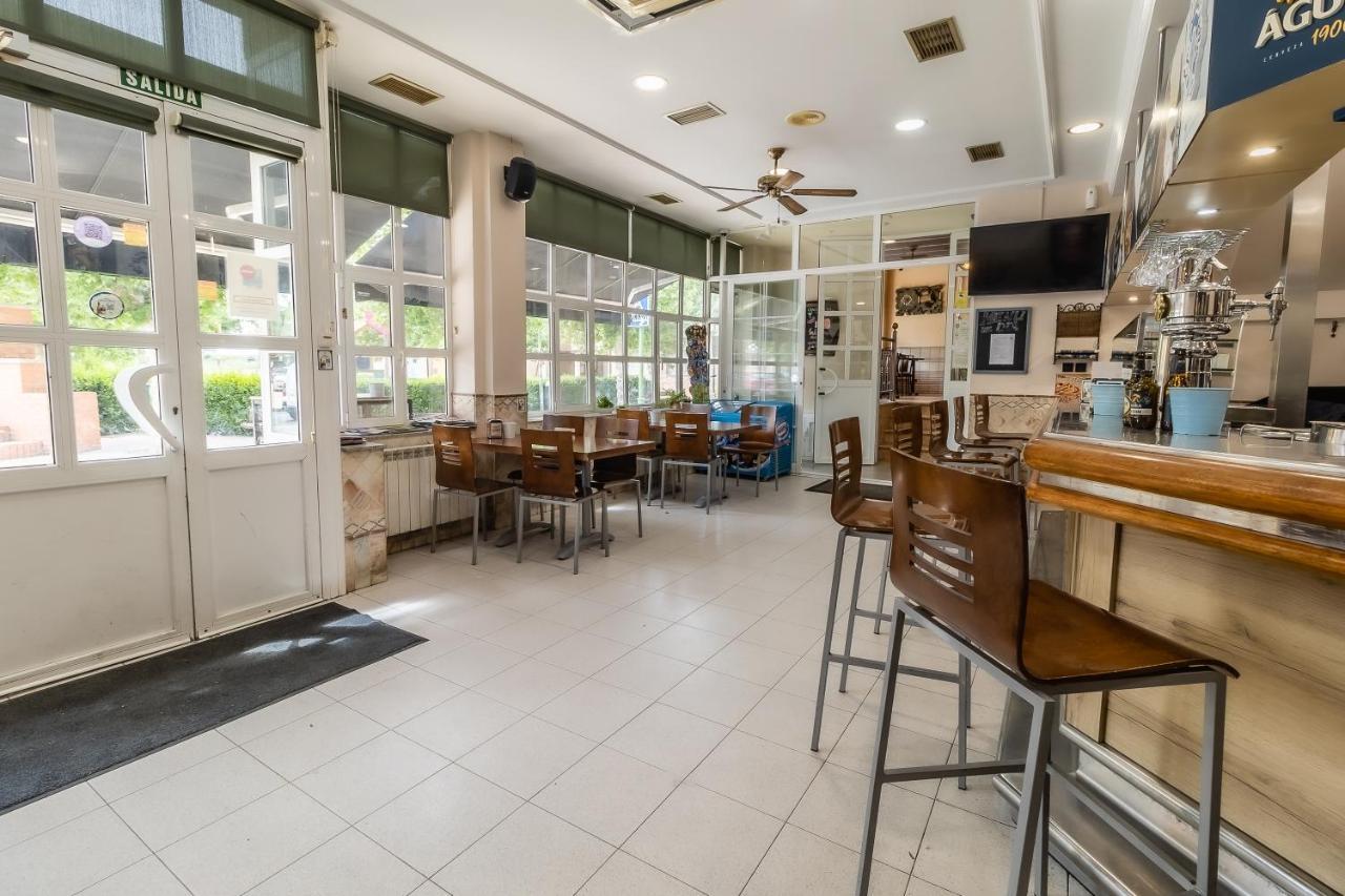 Hostal - Restaurante La Buena Villa By Vivere Stays Villalonquéjar Zewnętrze zdjęcie